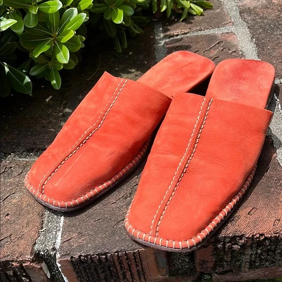 Cole Haan Orange suede mule loafer size 8 1/2 - Picture 1 of 10